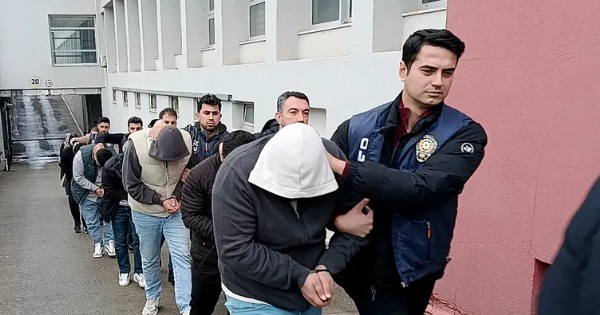 Aylık Gelirleri 50 Milyon TL! Tüm Parayı Yurt Dışına Kaçırmışlar